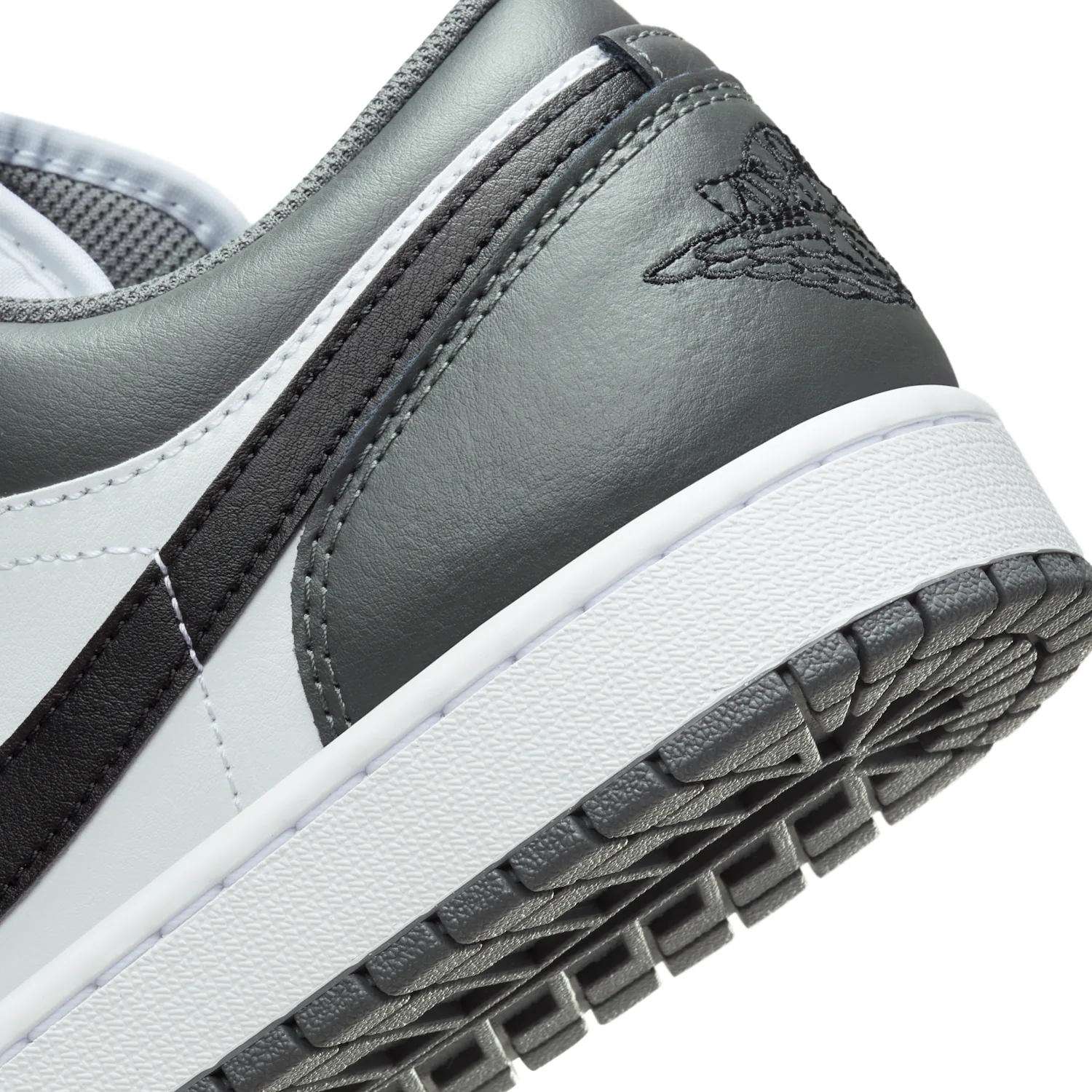 Air Jordan 1 Low image 8