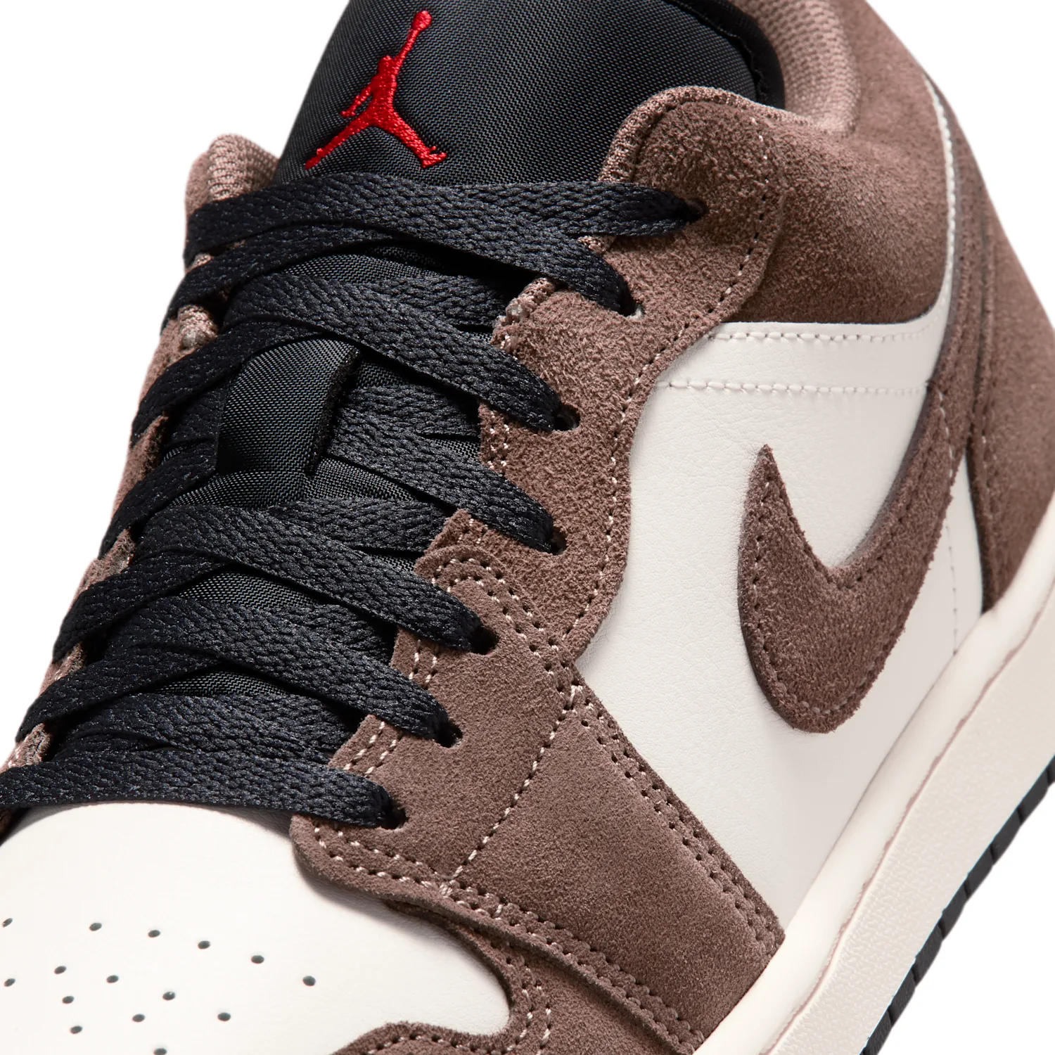 Air Jordan 1 Low image 7