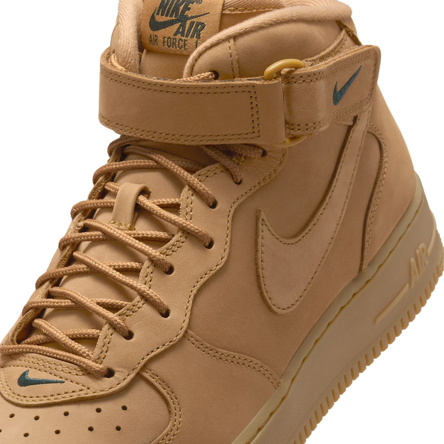 Nike Air Force 1 Mid image 7