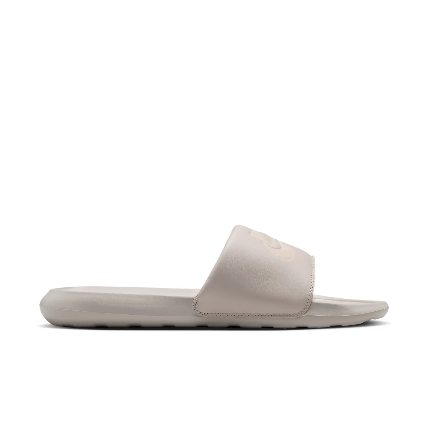 Nike Victori One image 4