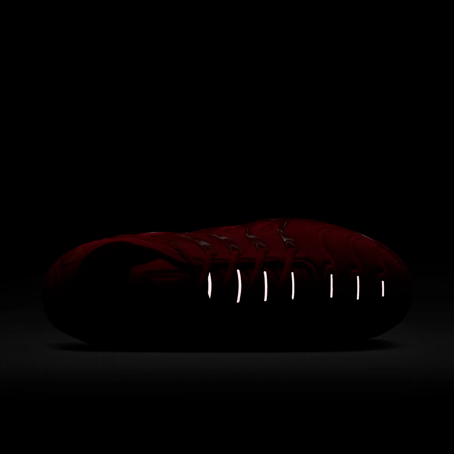 Nike Air VaporMax Plus image 7