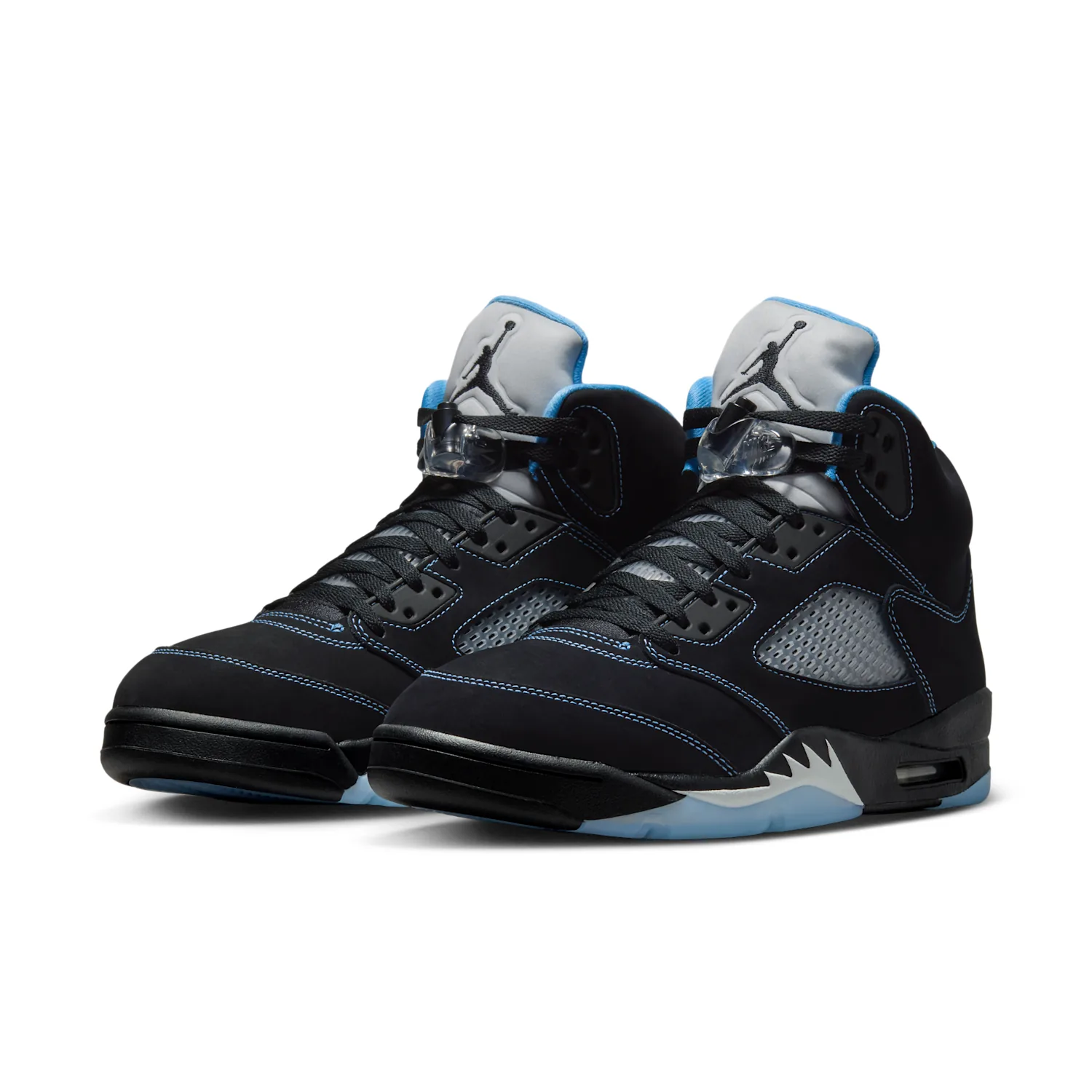 Air Jordan 5 "Black Carolina" image 5