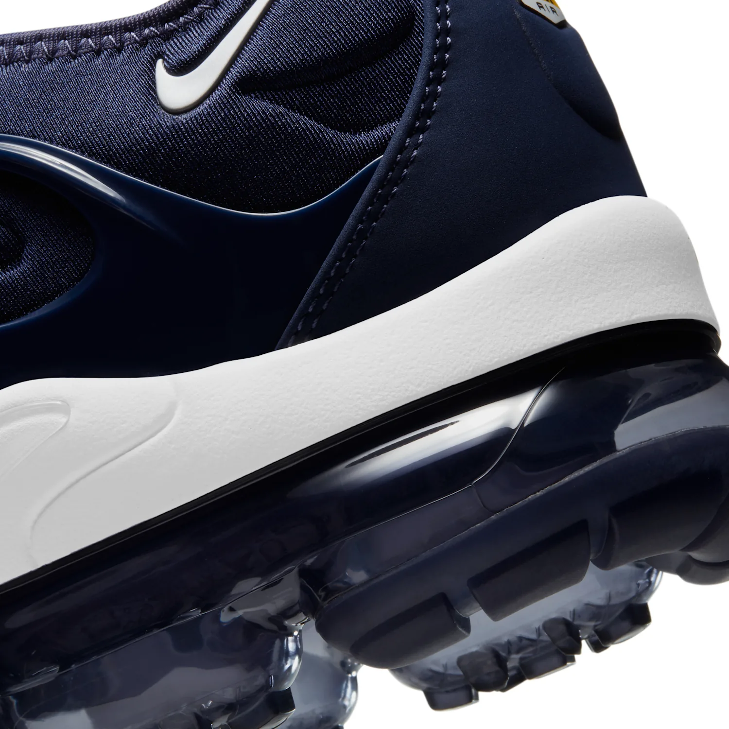 Nike Air VaporMax Plus image 8