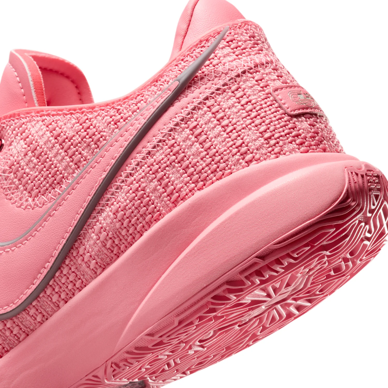 LeBron 20 image 8