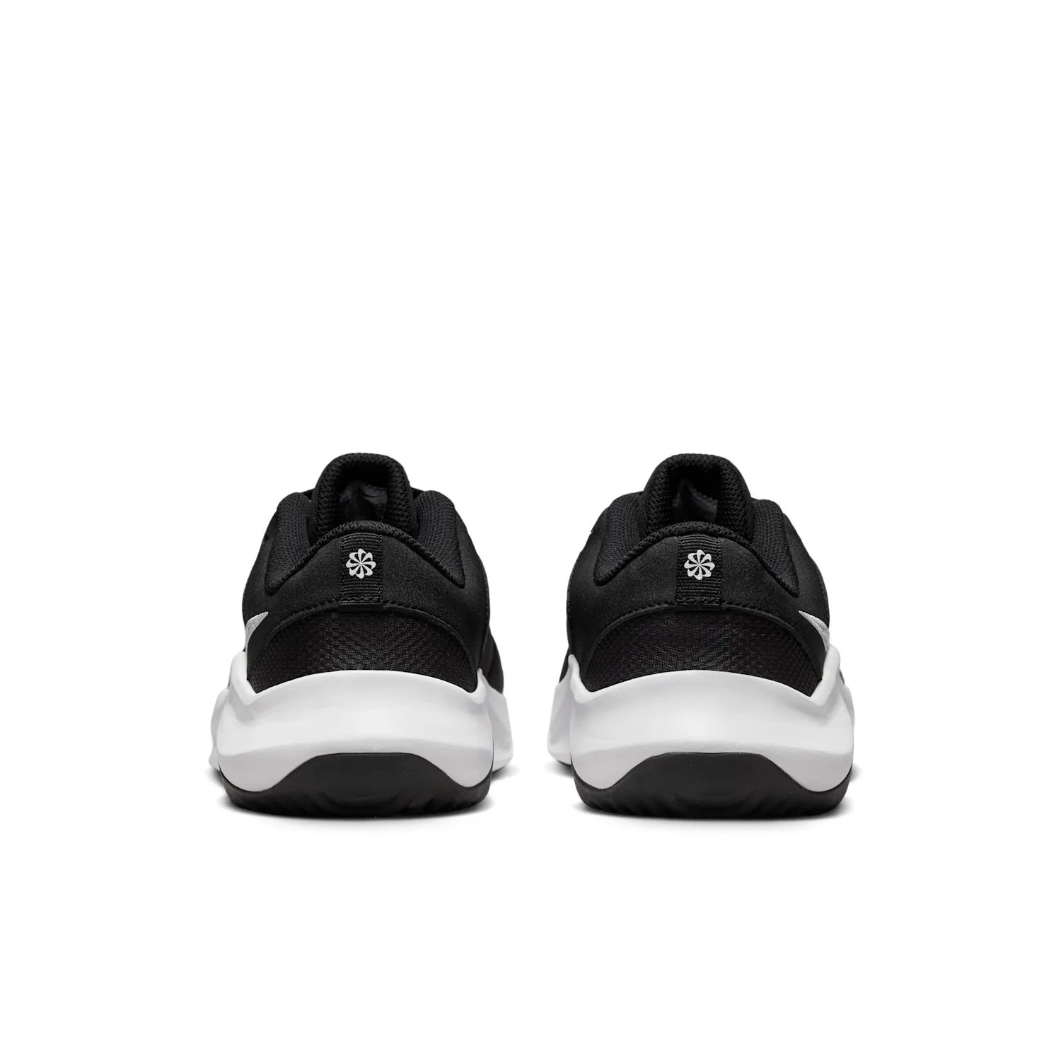 Nike Legend Essential 3 Next Nature image 6