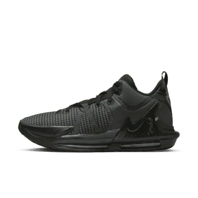 LeBron Witness 7