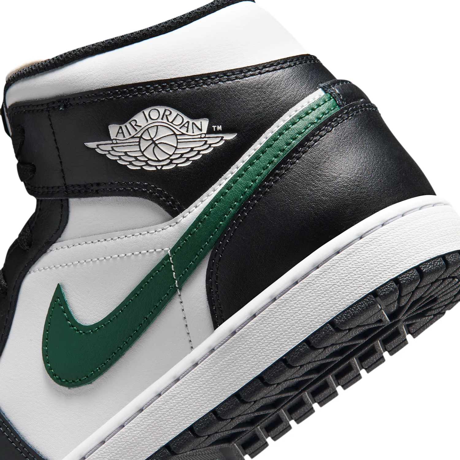 Air Jordan 1 Mid image 8