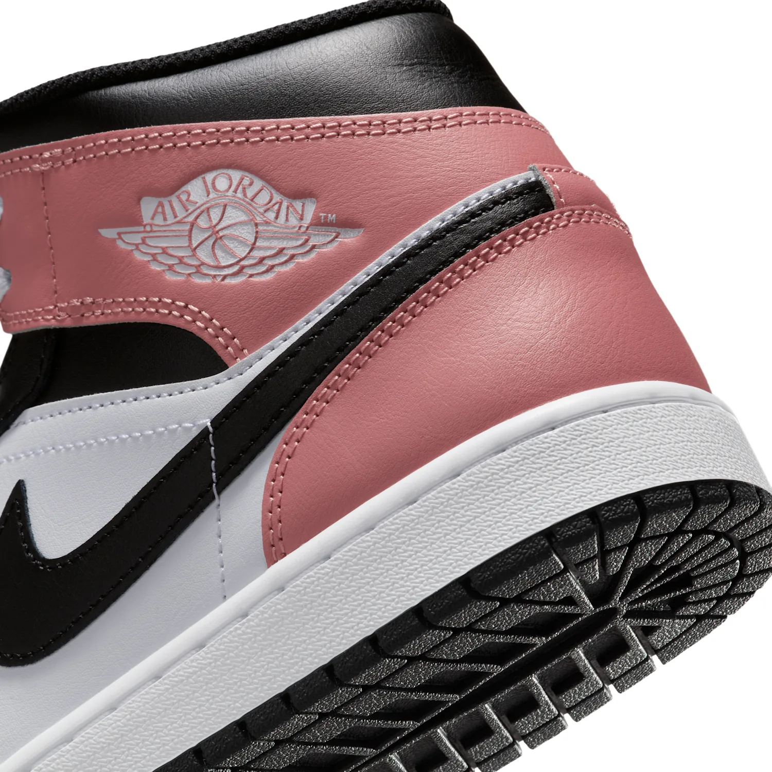 Air Jordan 1 Mid image 8