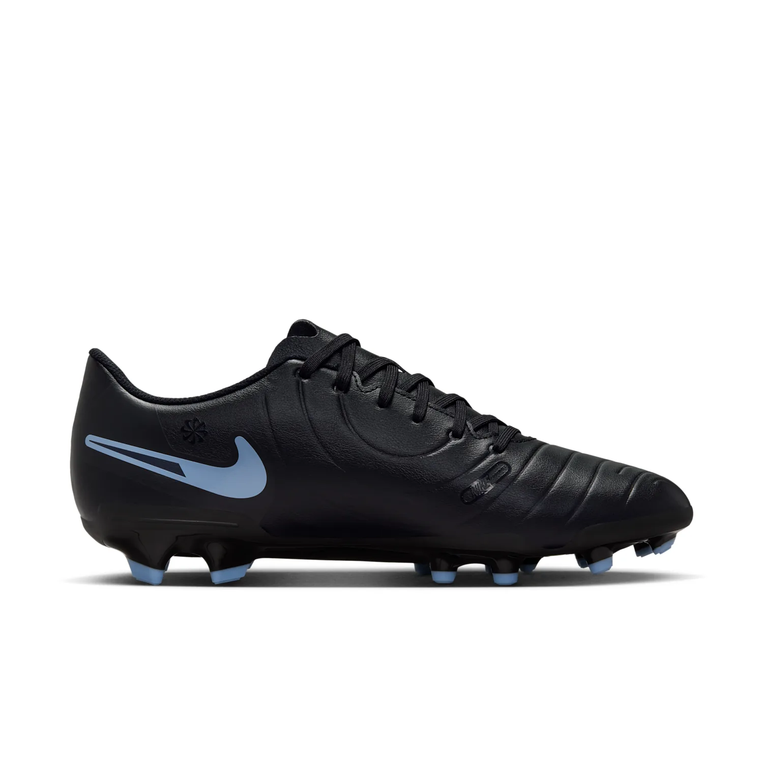 Nike Tiempo Legend 10 Club image 3