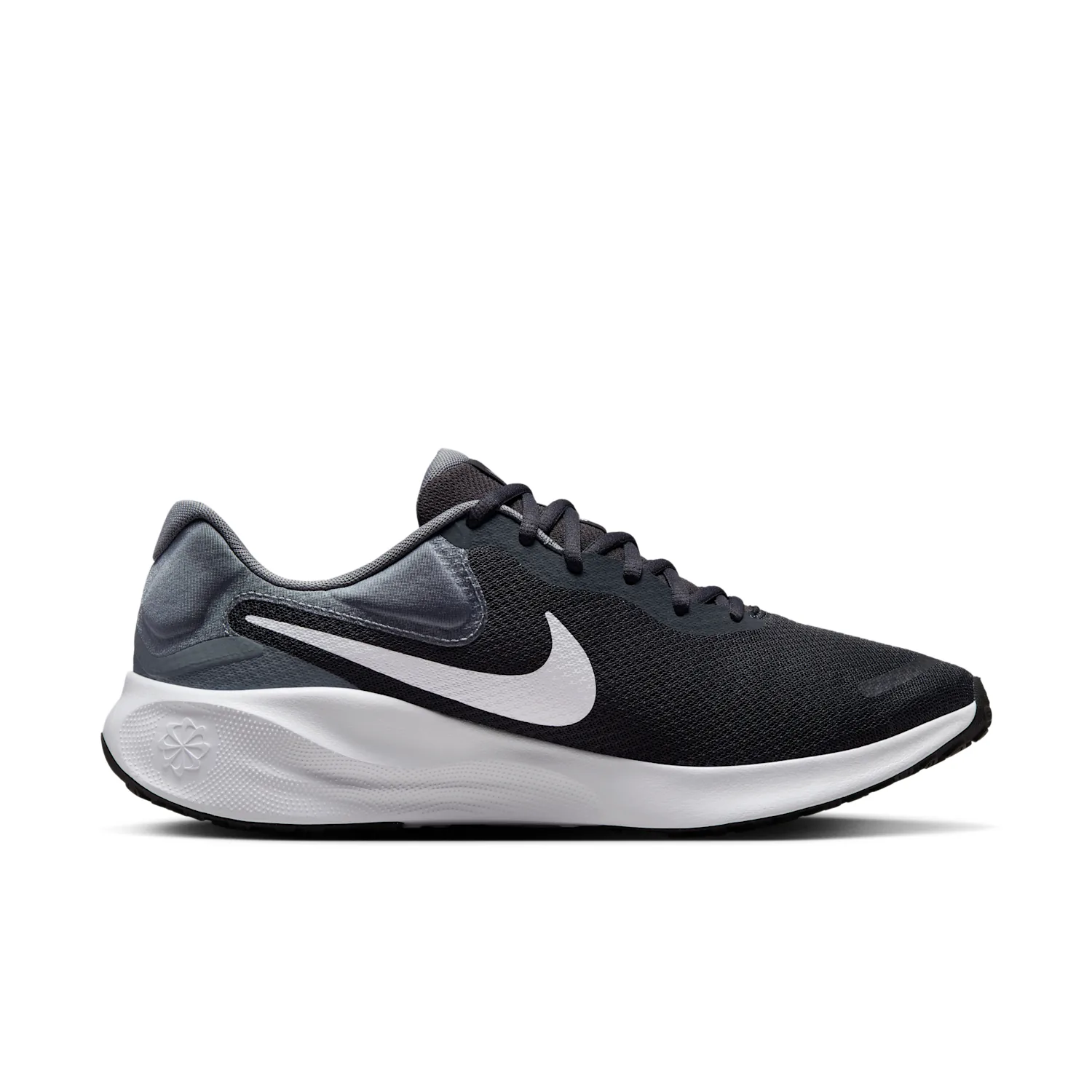 Nike Revolution 7 image 3