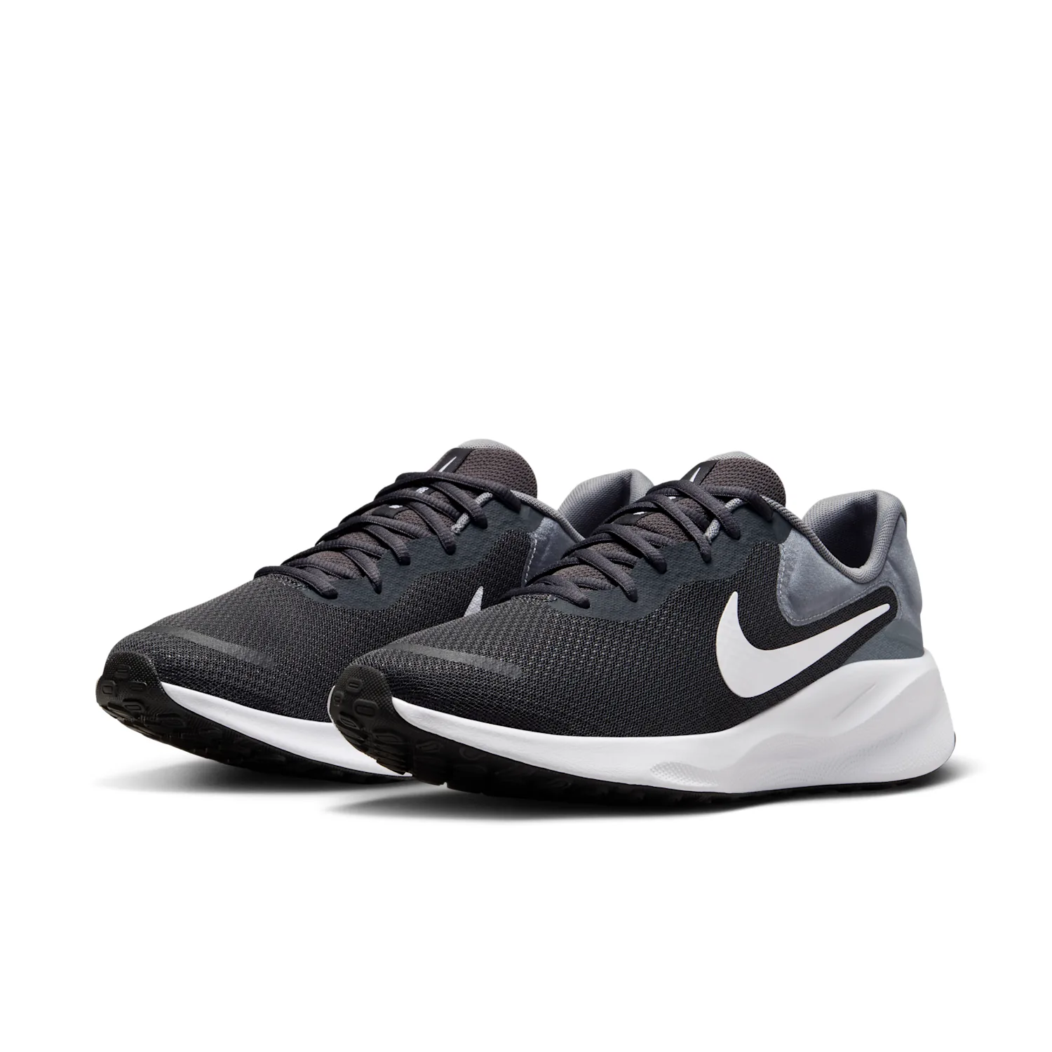 Nike Revolution 7 image 5