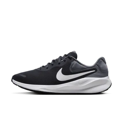 Nike Revolution 7