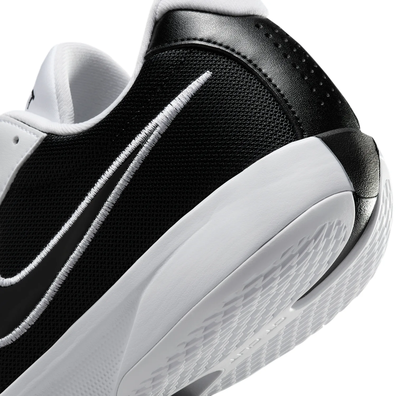 Nike G.T. Cut Academy image 8