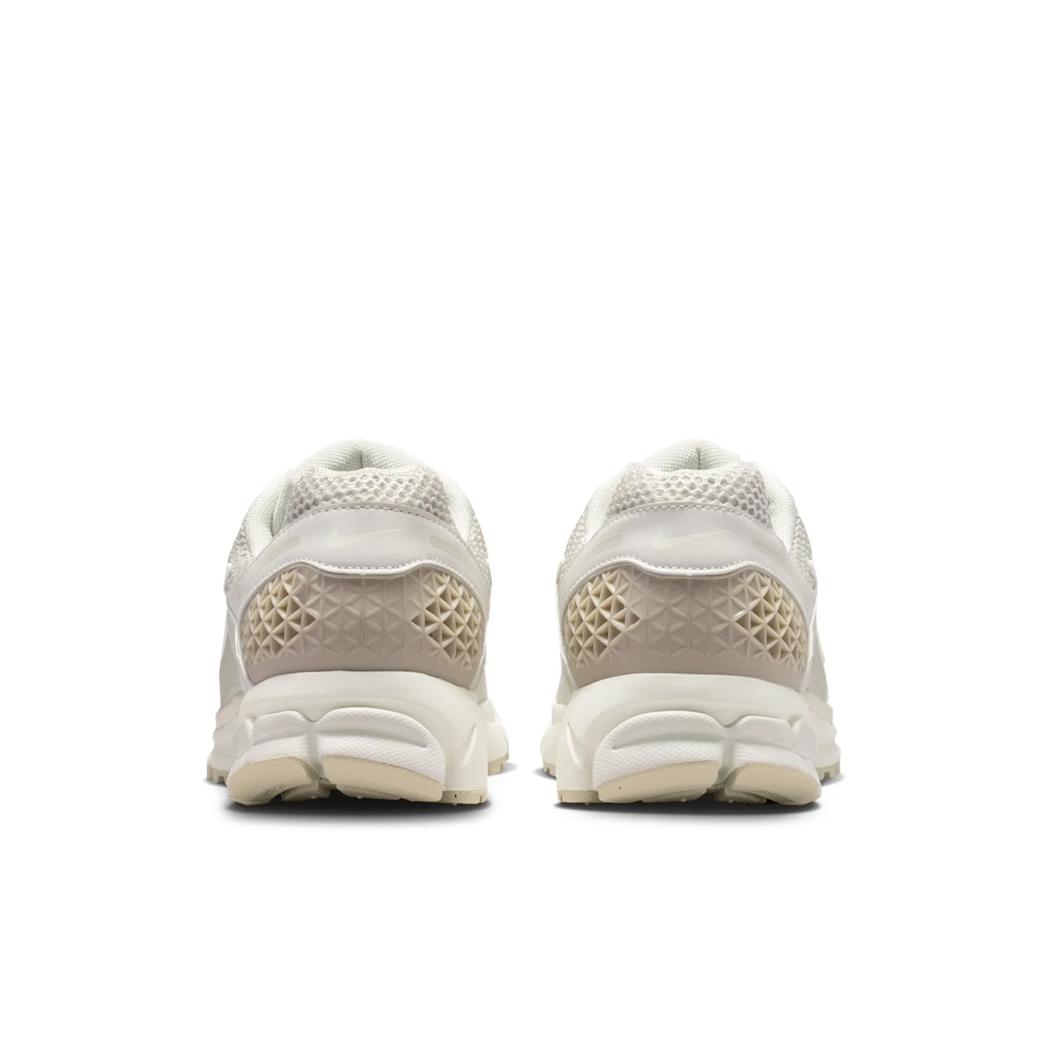 Nike Zoom Vomero 5 image 6