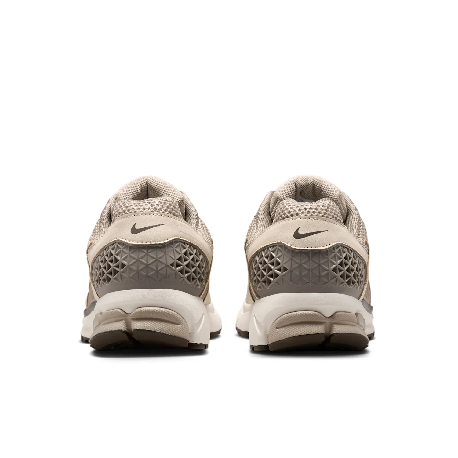 Nike Zoom Vomero 5 image 6