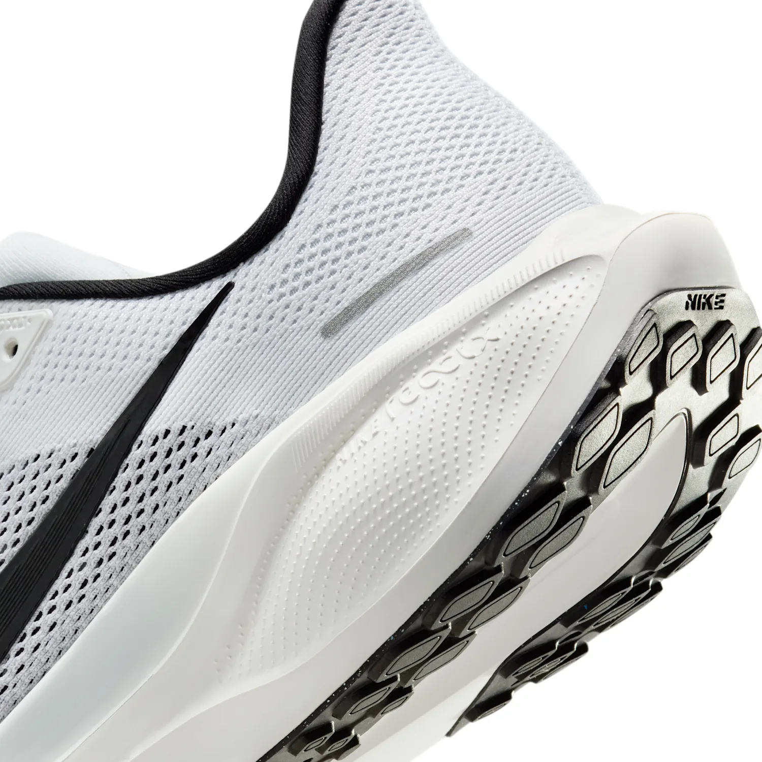 Nike Pegasus 41 image 12