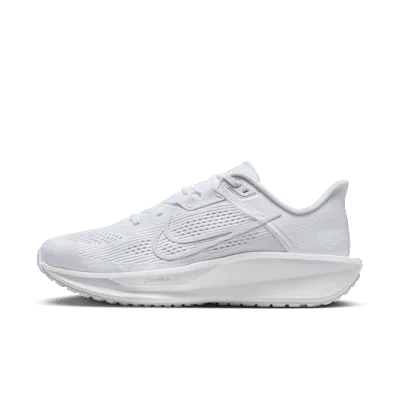 Nike Quest 6