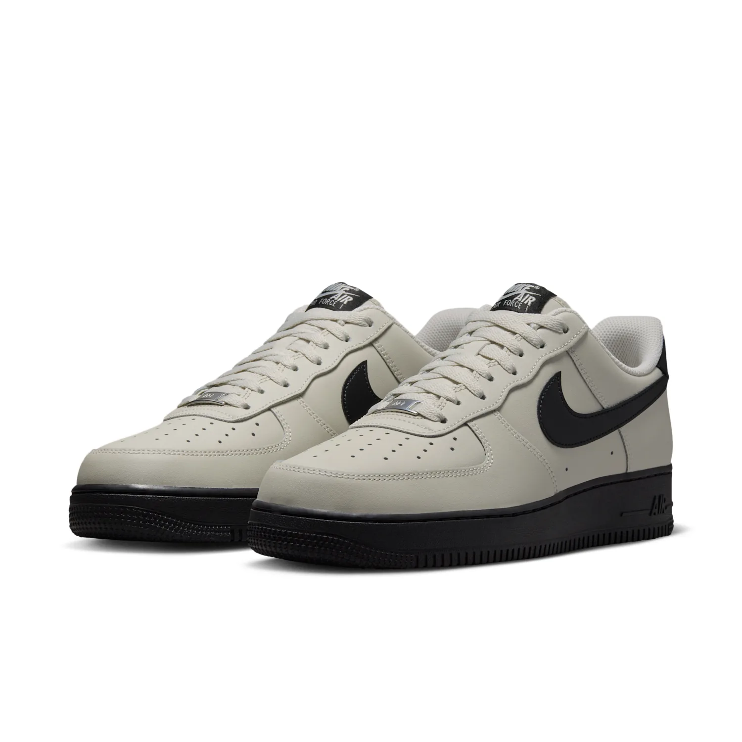 Nike Air Force 1 '07 image 5