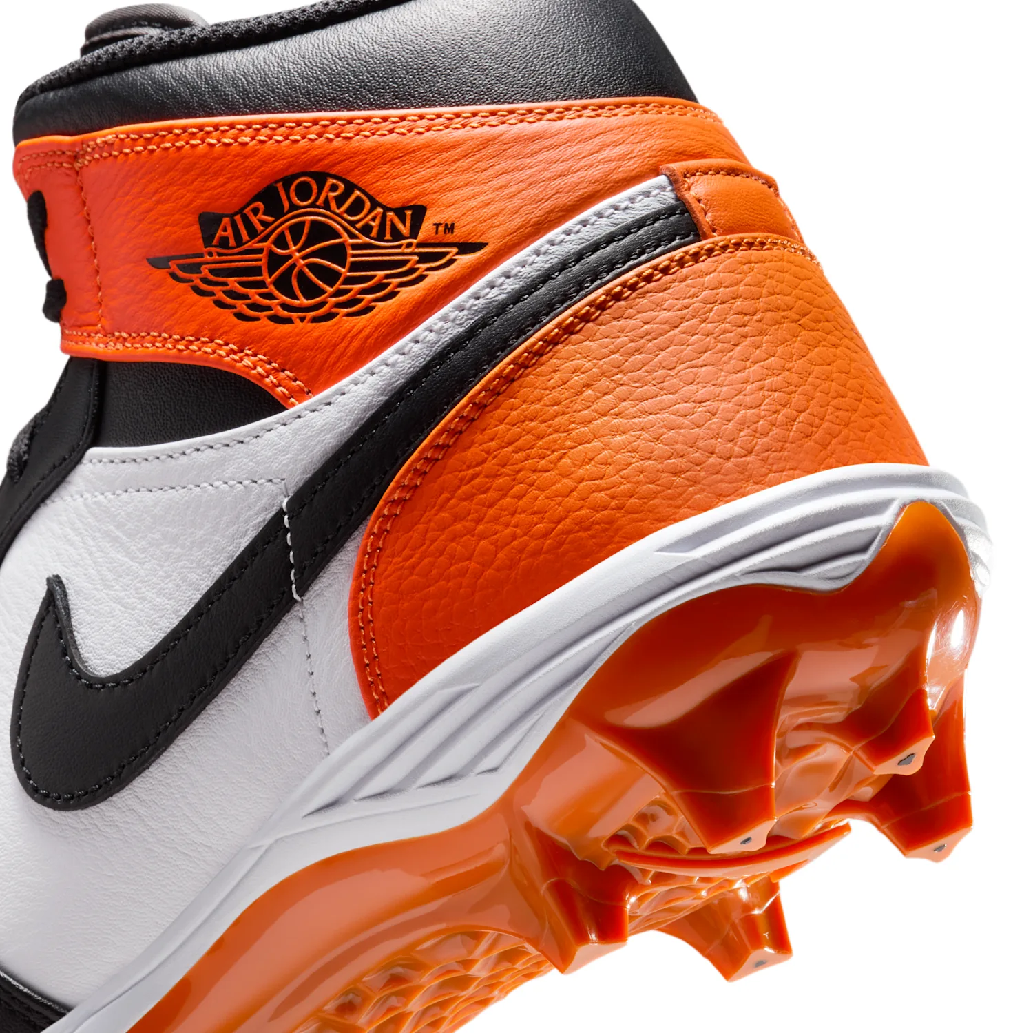 Jordan 1 Mid TD image 9