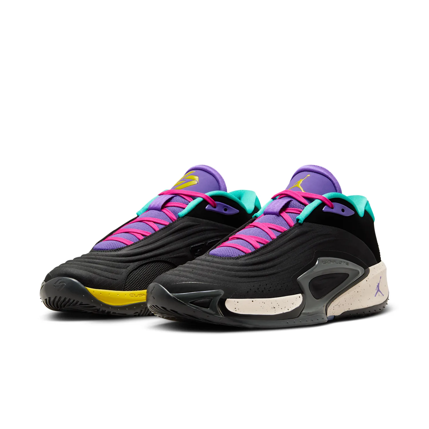 Luka 3 "Sneaker Inspo" image 5