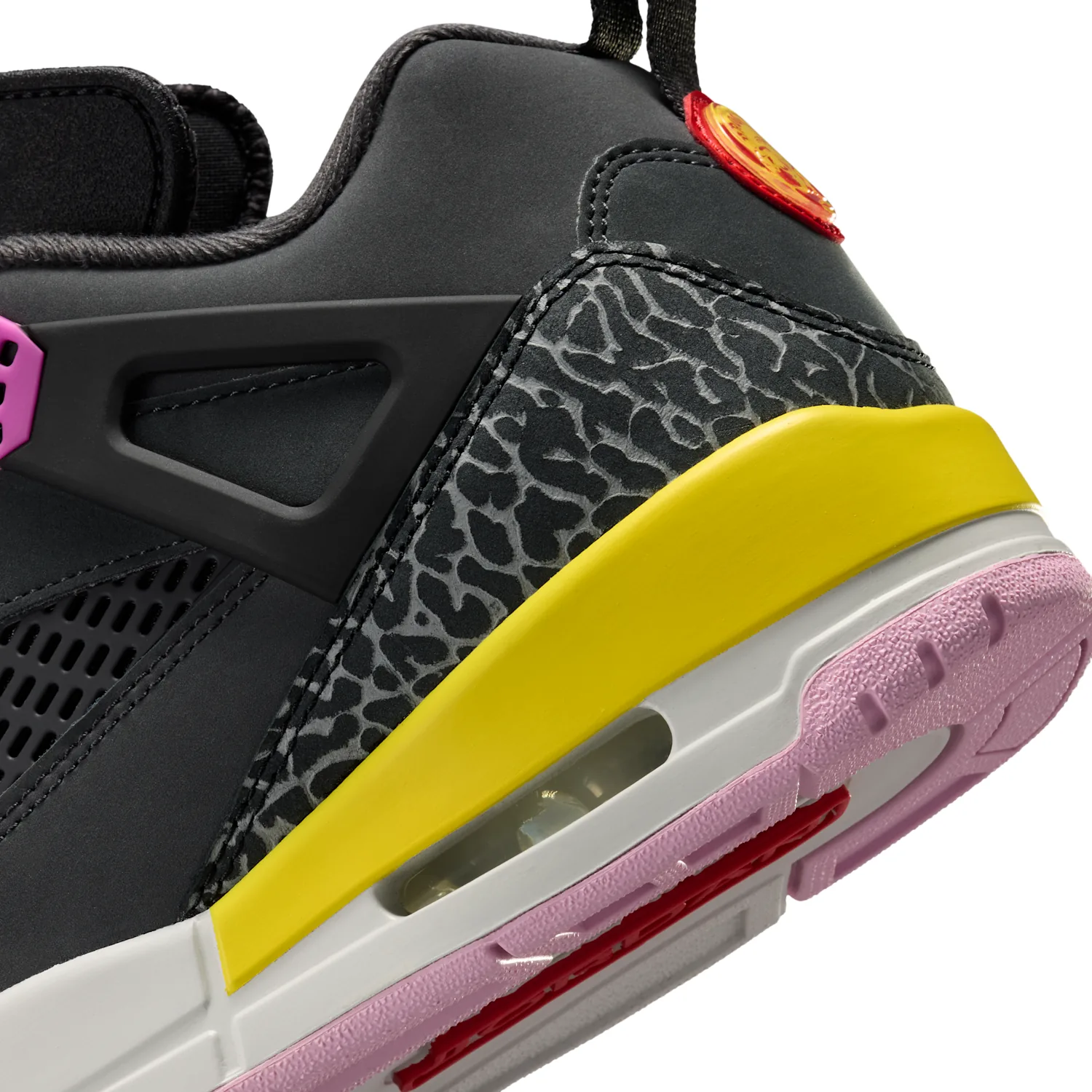 Jordan Spizike Low image 8