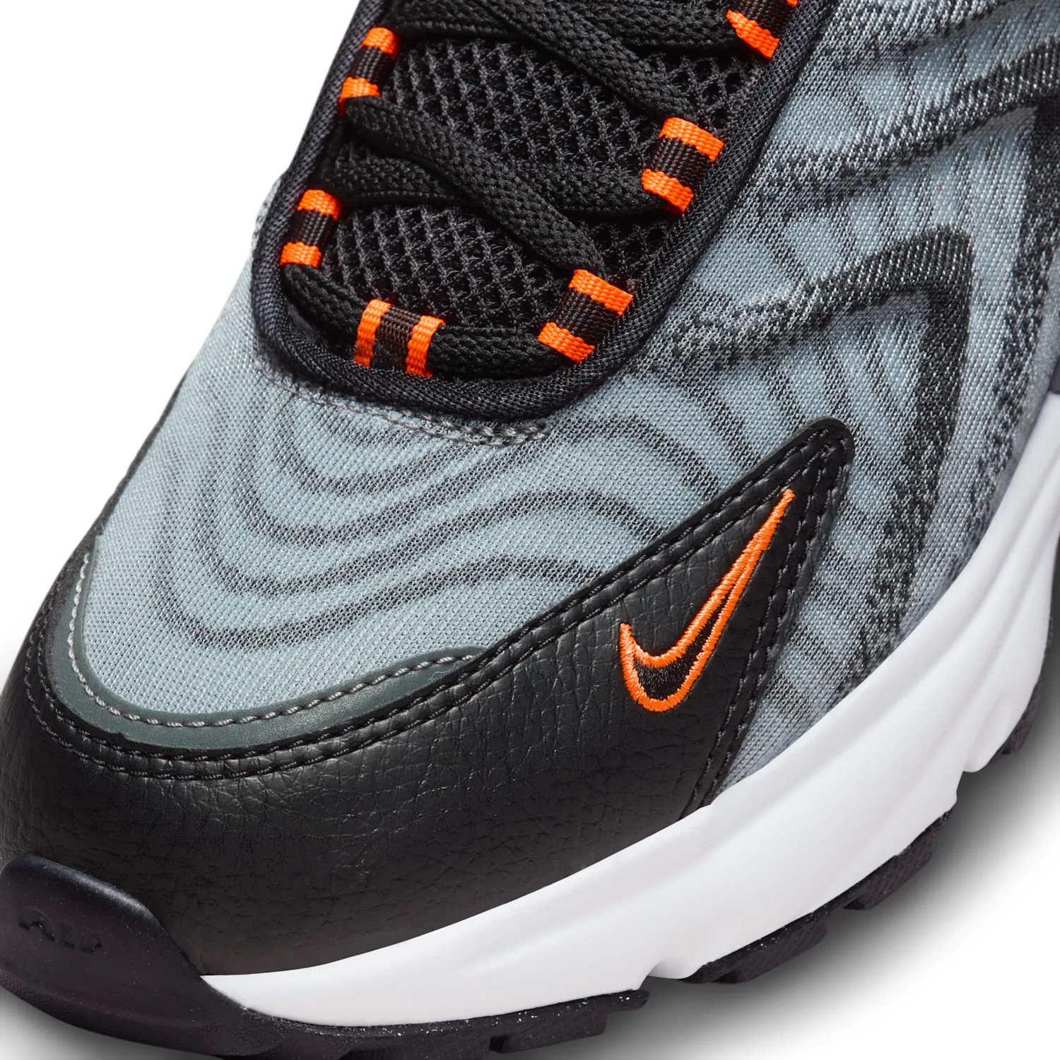 Nike Air Max TW Next Nature image 8