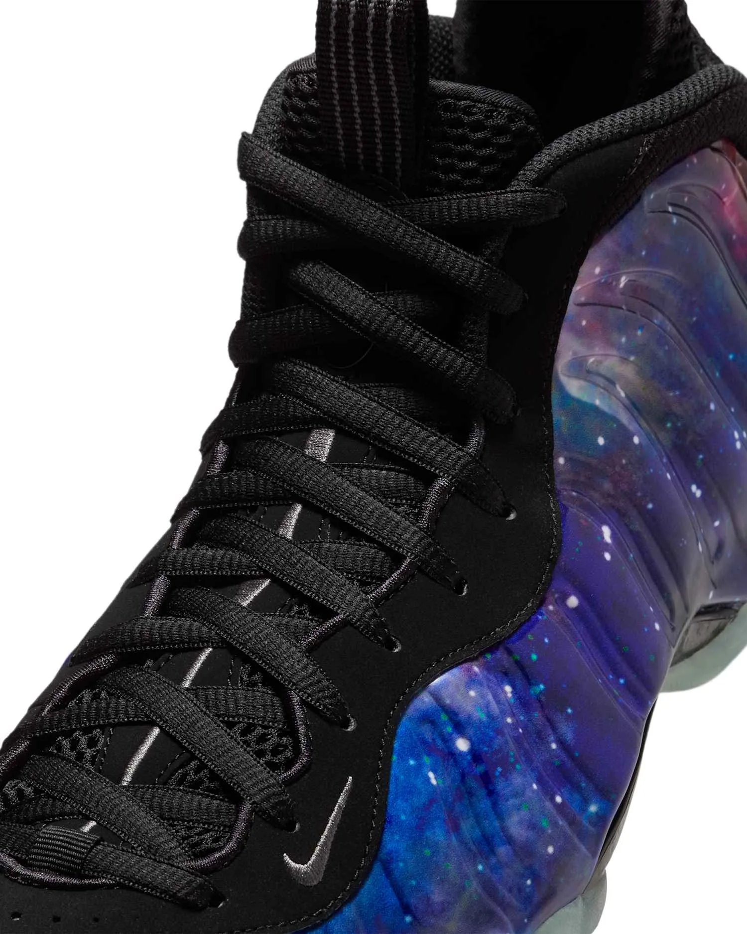 Nike Air Foamposite One image 12