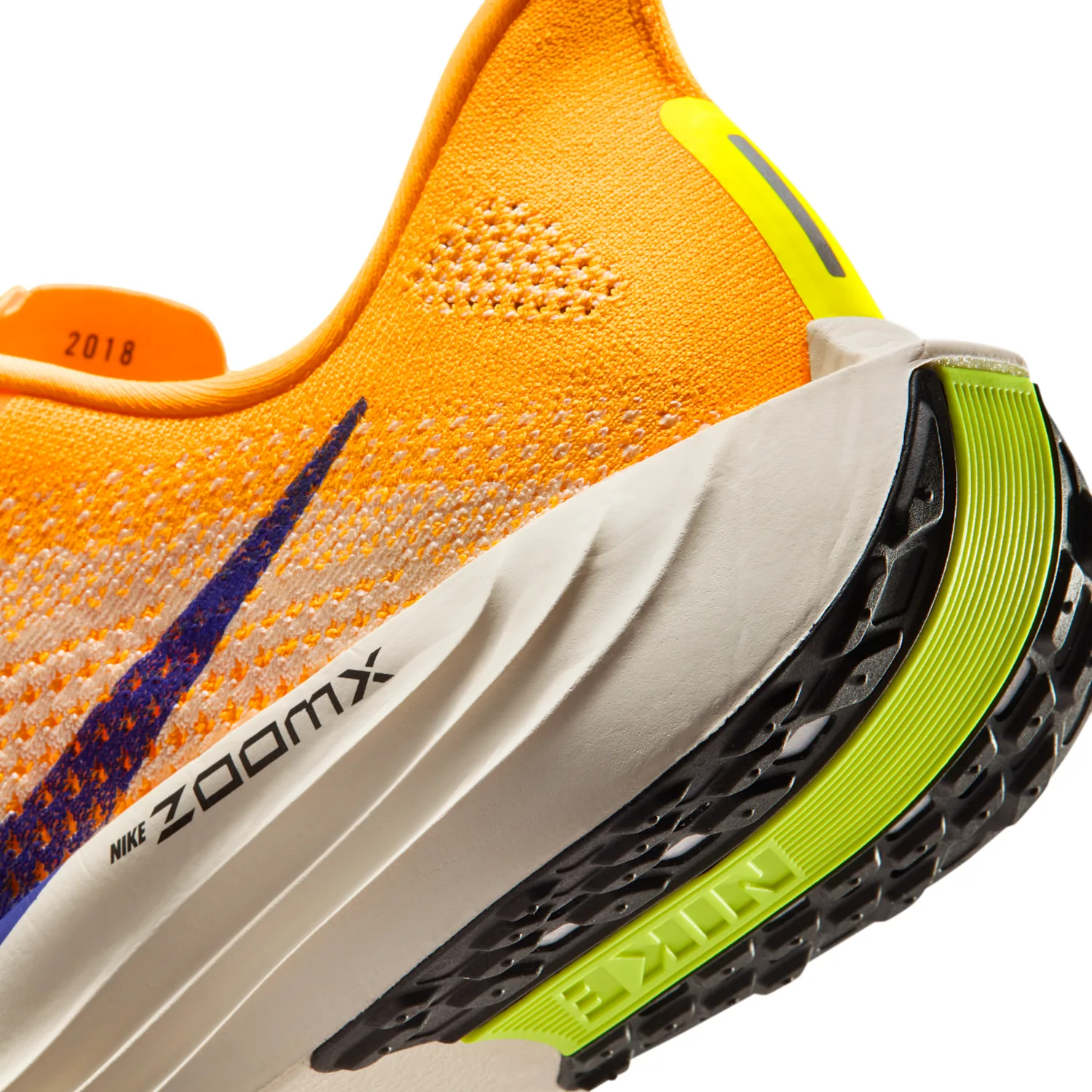 Nike Pegasus Plus image 8