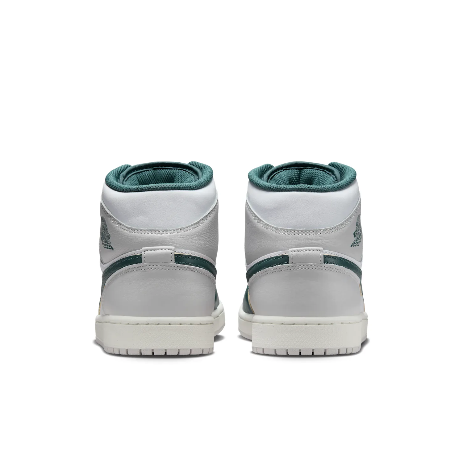Air Jordan 1 Mid SE image 6