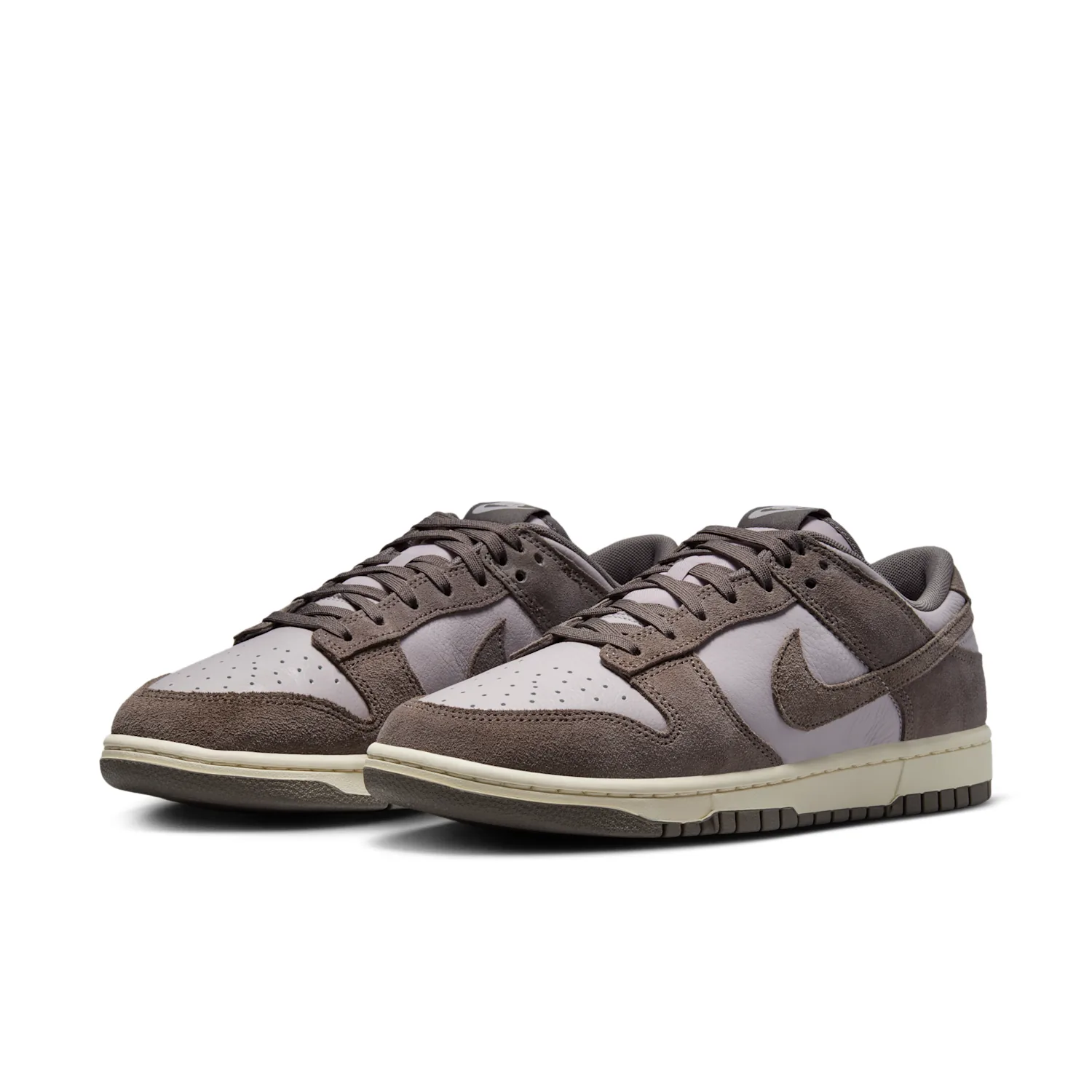 Nike Dunk Low Retro SE Leather/Suede image 5