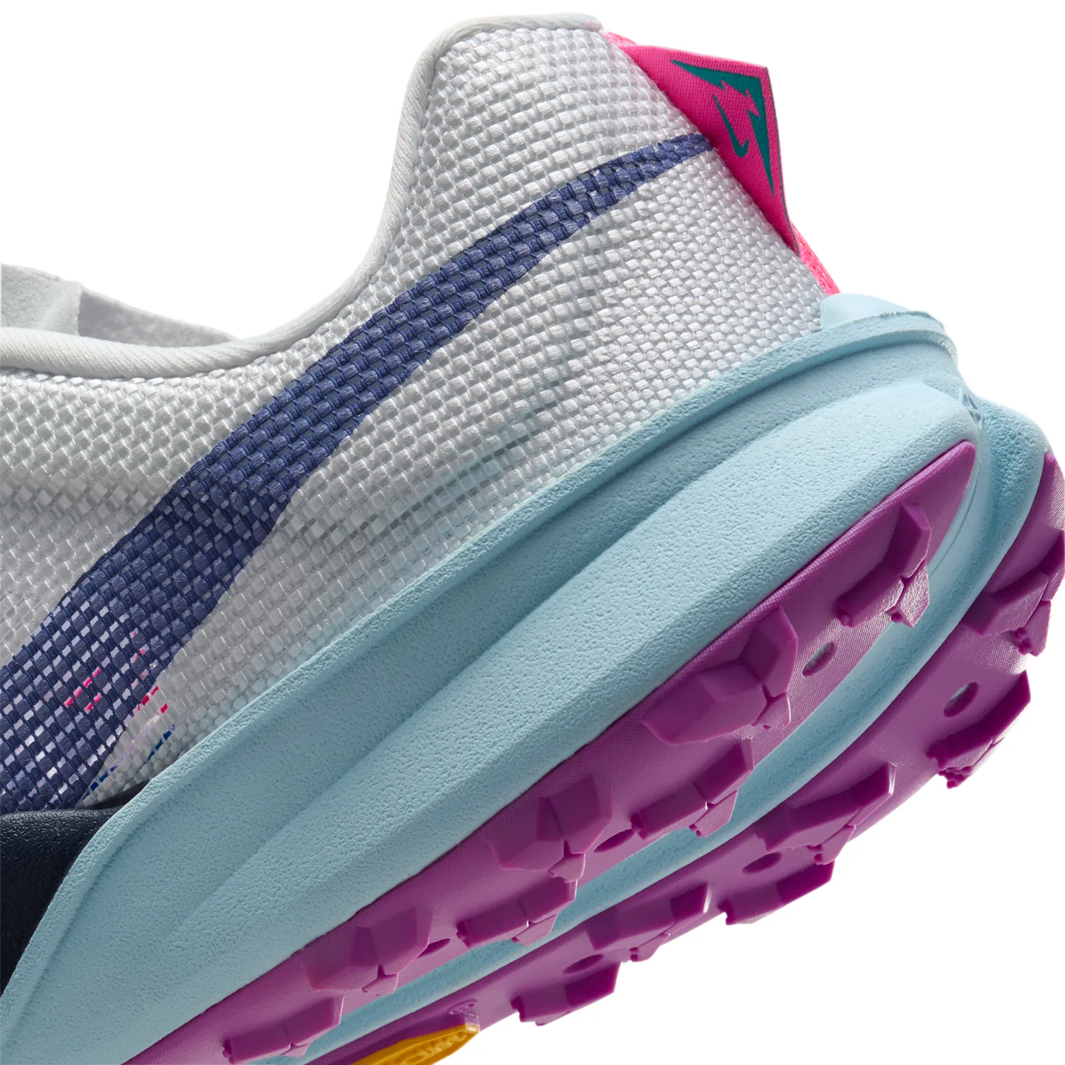 Nike Kiger 10 image 8