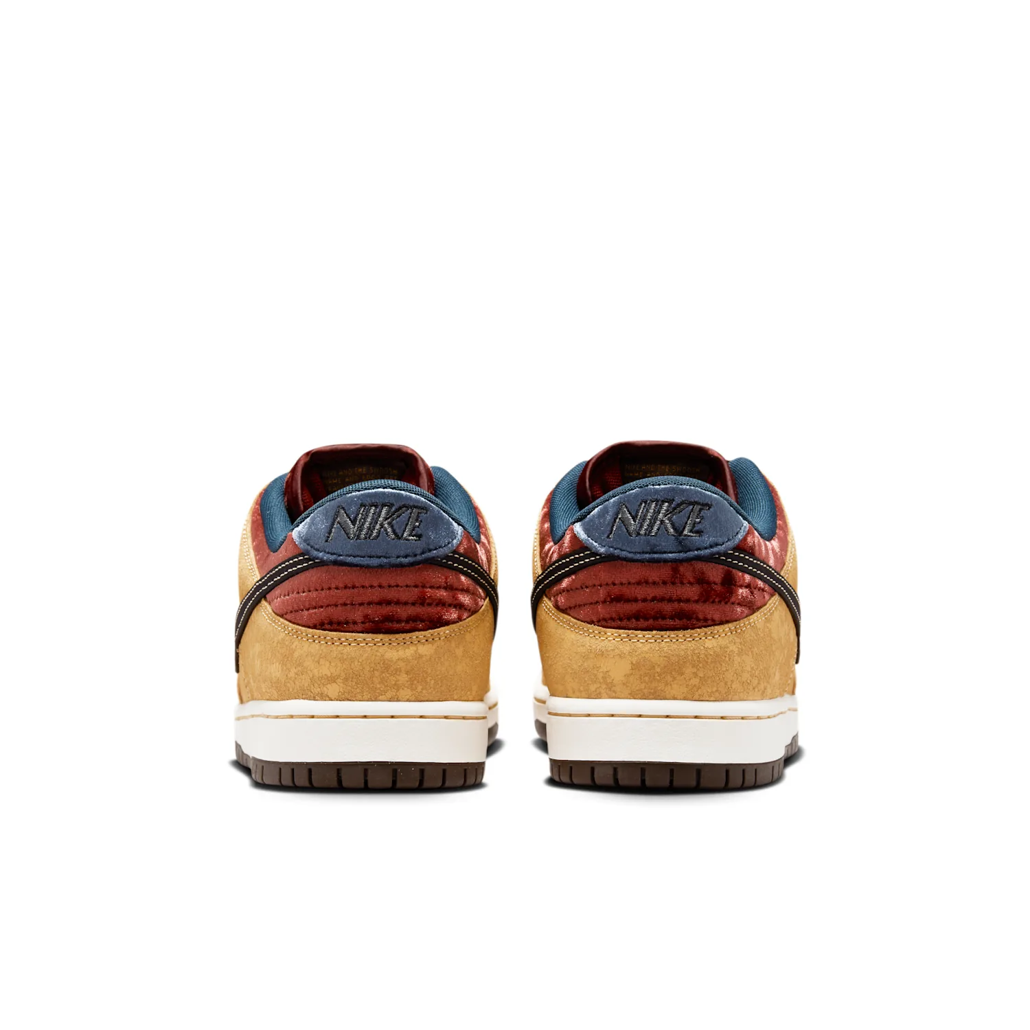Nike SB Dunk Low Pro image 7