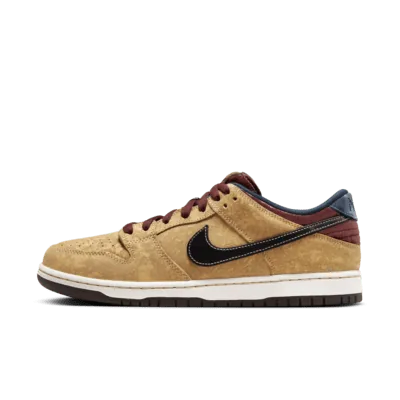Nike SB Dunk Low Pro