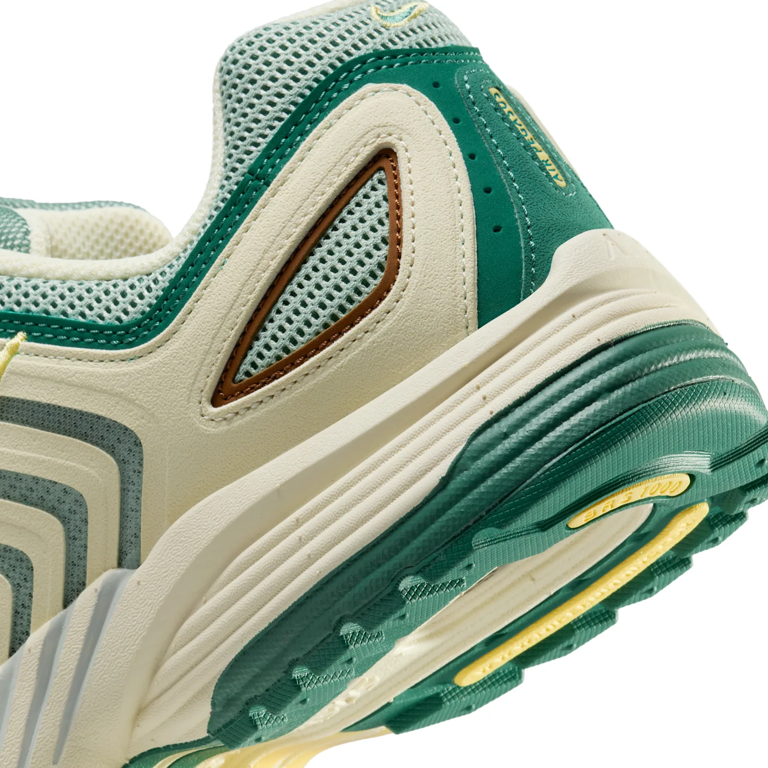 Nike Air Pegasus 2005 image 11