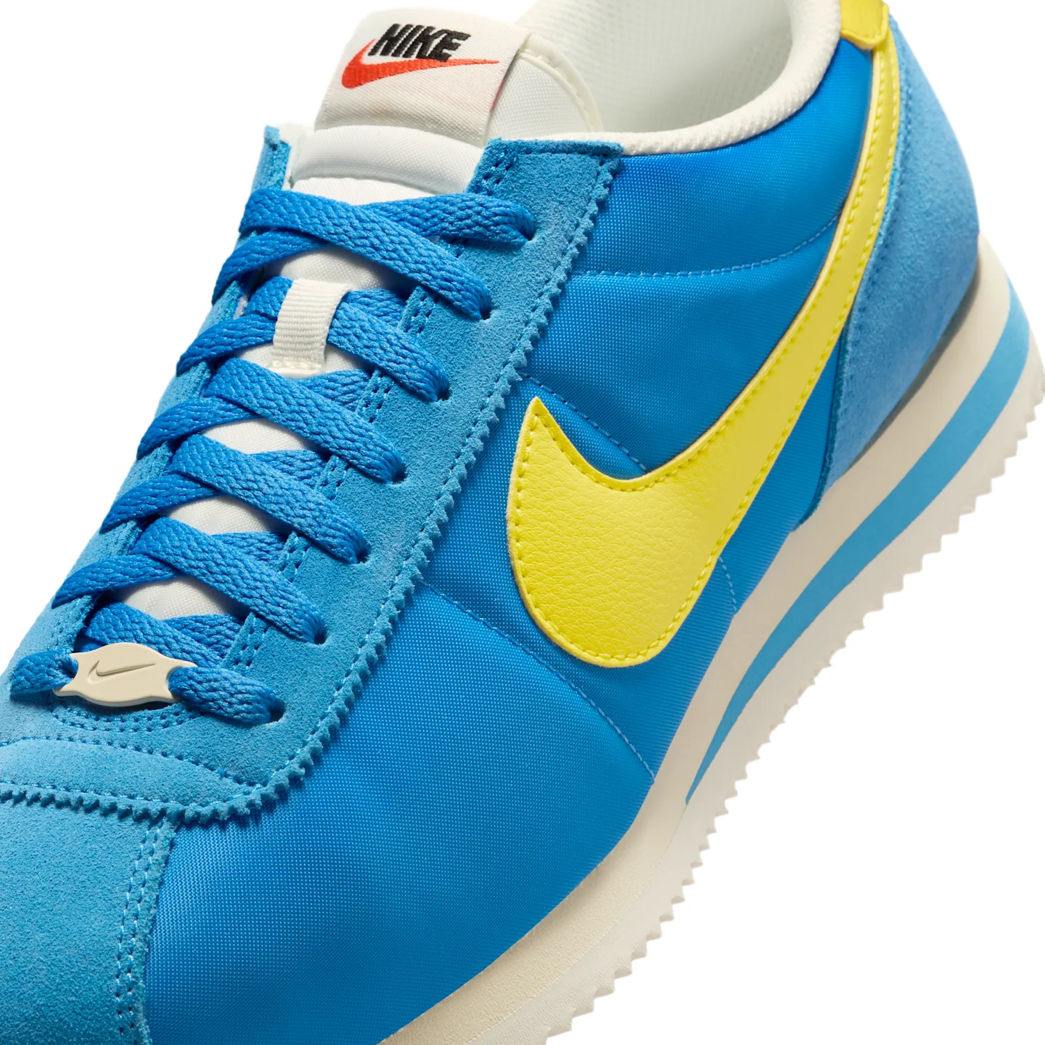 Nike Cortez Textile image 7