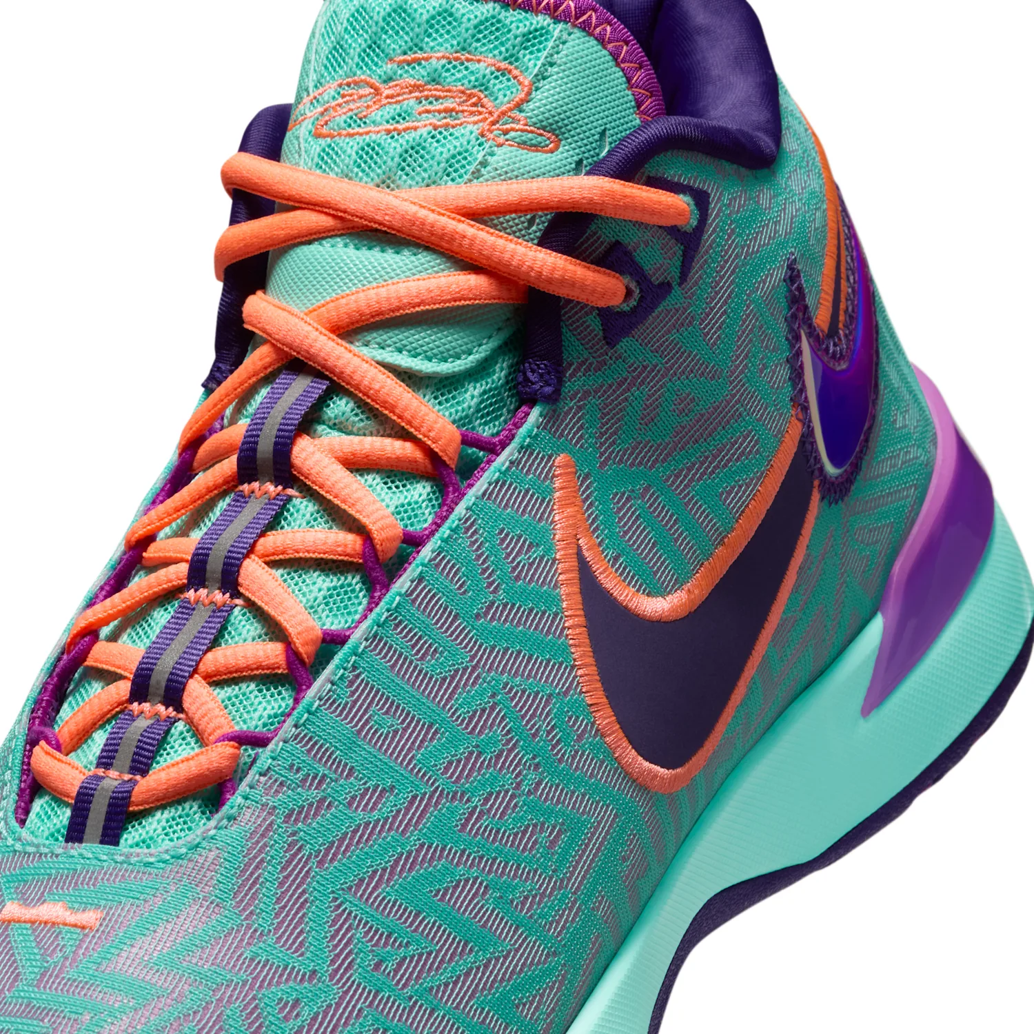 LeBron NXXT Genisus image 10