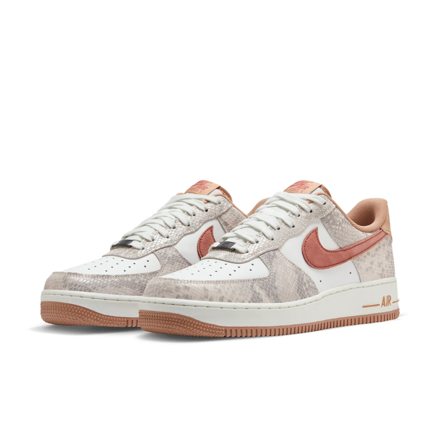Nike Air Force 1 '07 LV8 image 5