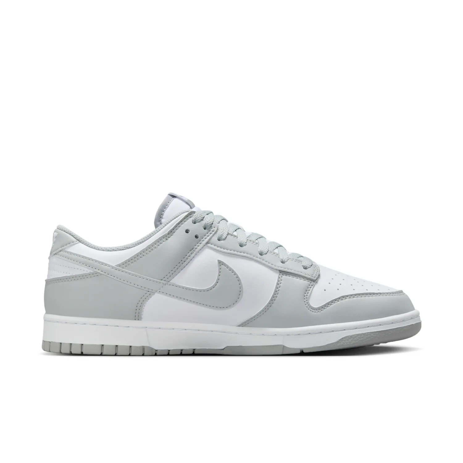 Nike Dunk Low Retro image 3