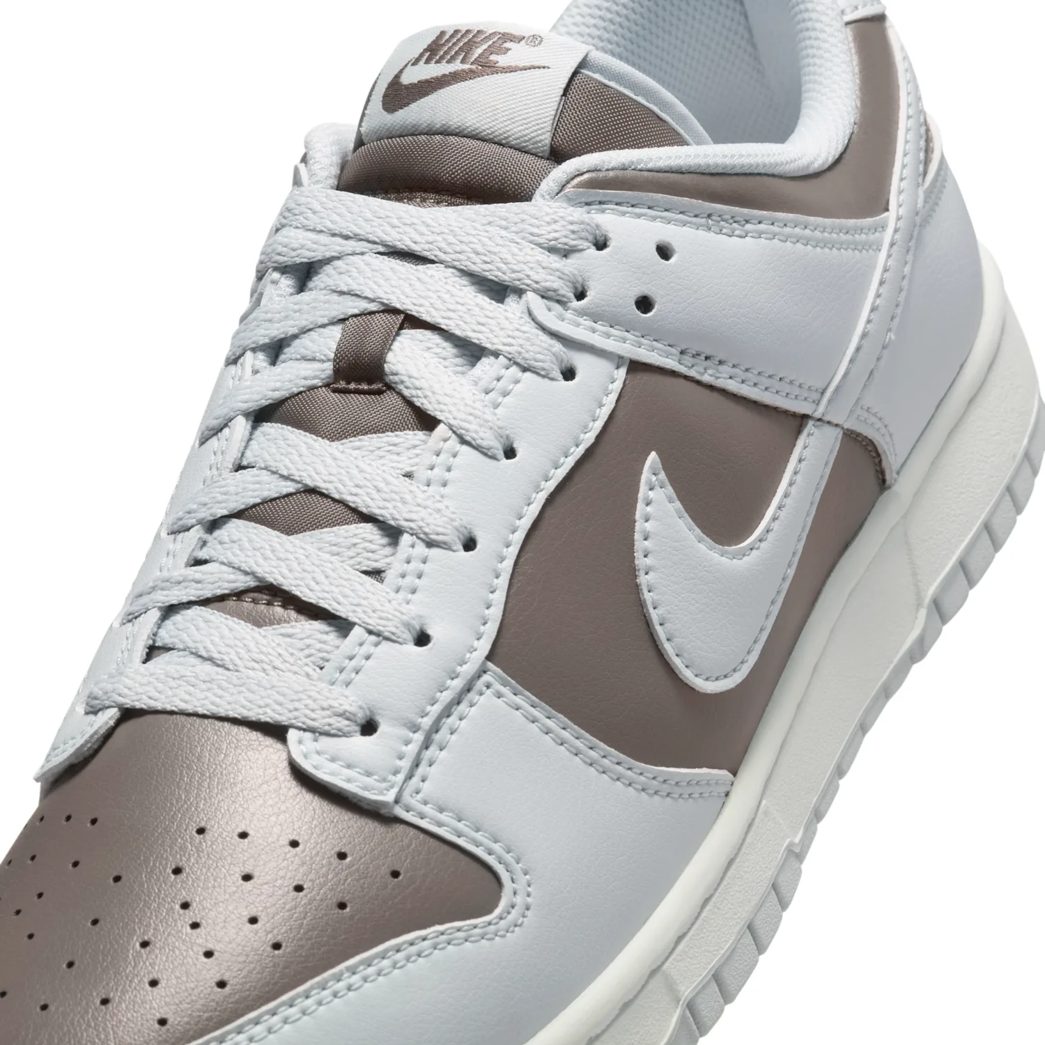 Nike Dunk Low Retro image 7