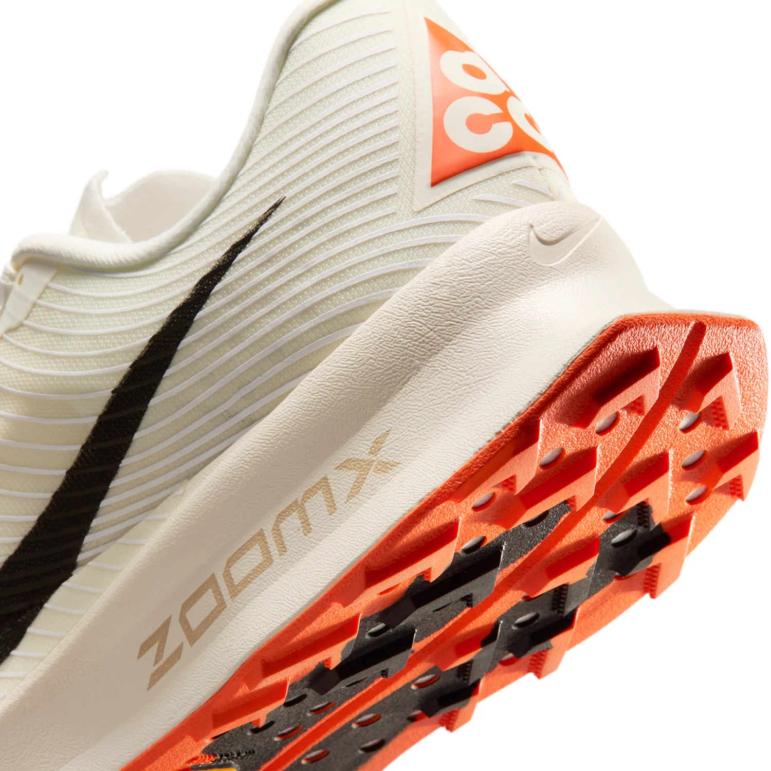 Nike ACG Ultrafly Trail image 8