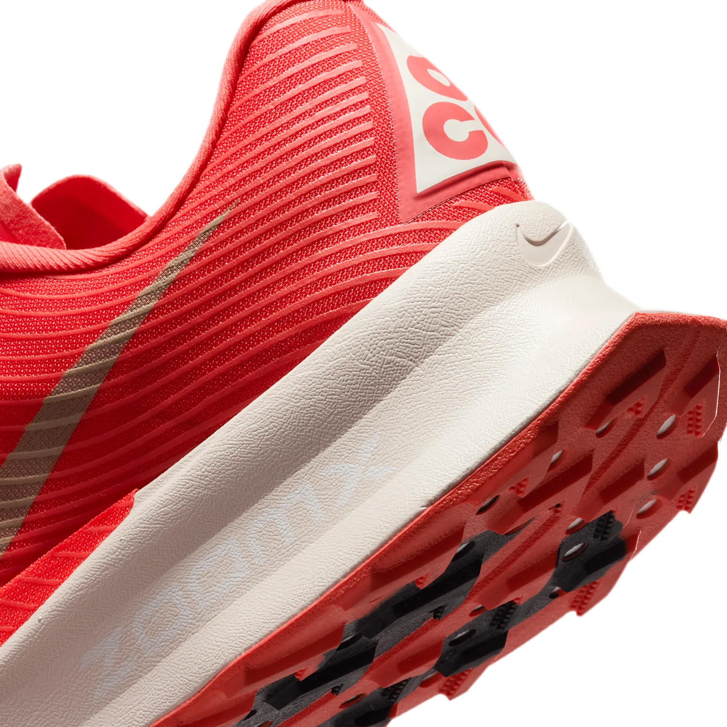 Nike ACG Ultrafly Trail image 8