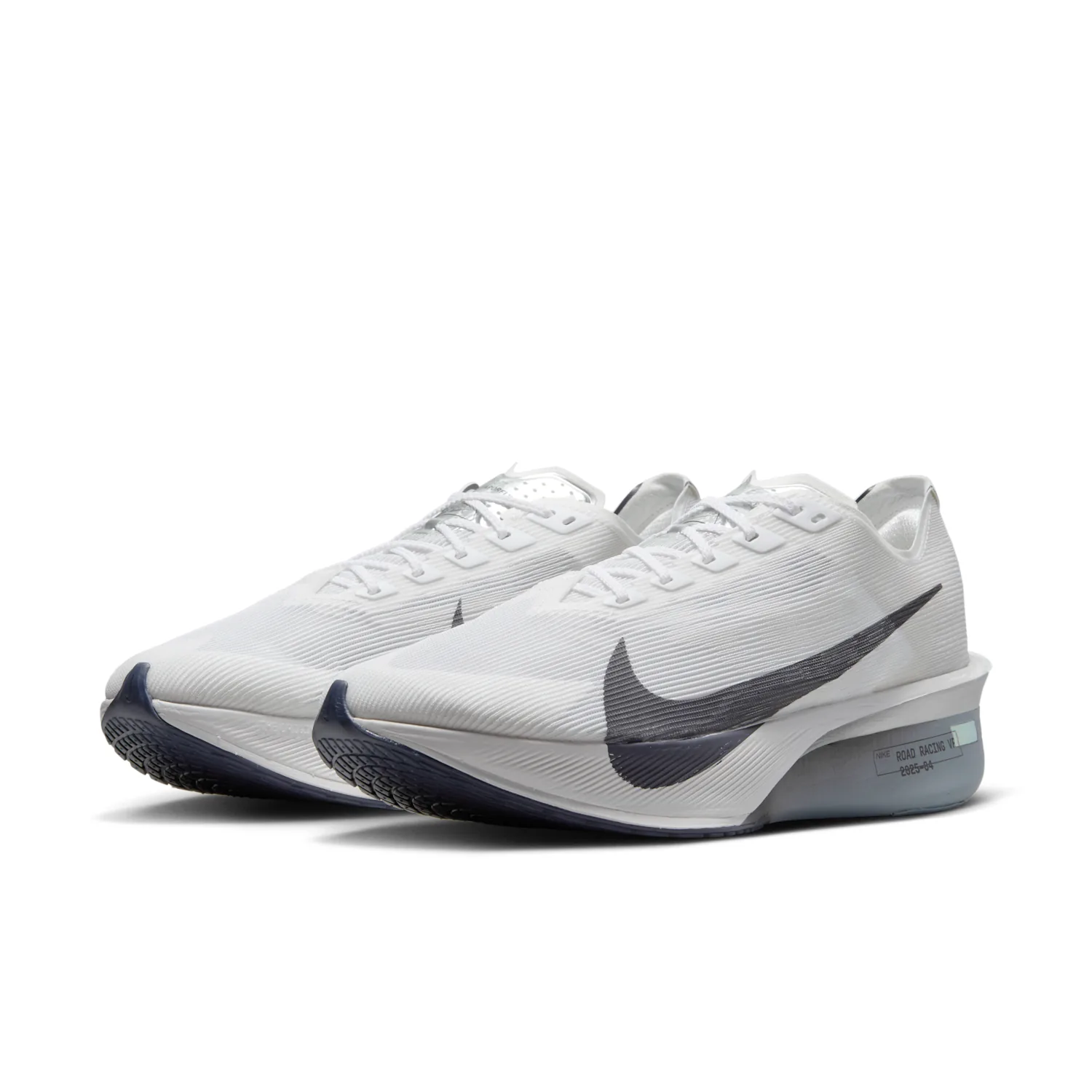 Nike Vaporfly 4 image 5