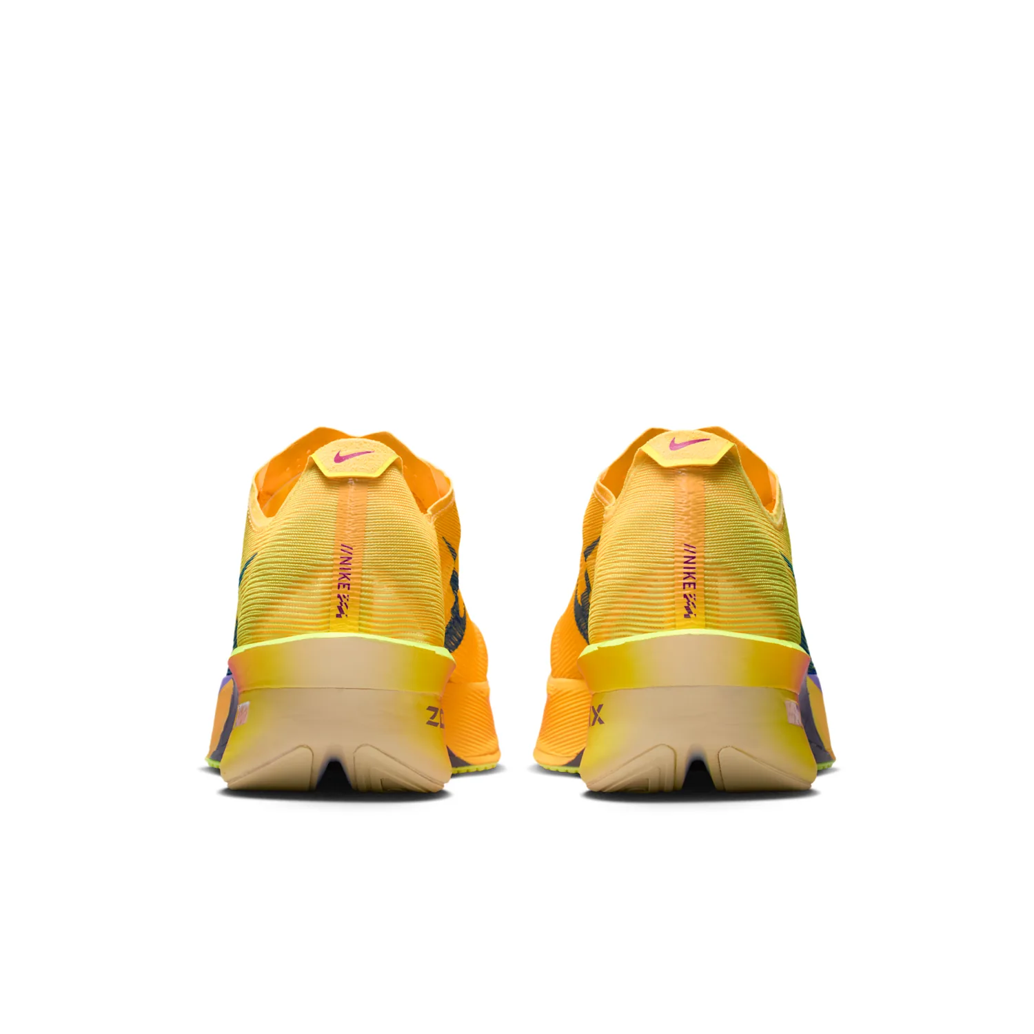 Nike Vaporfly 4 image 6