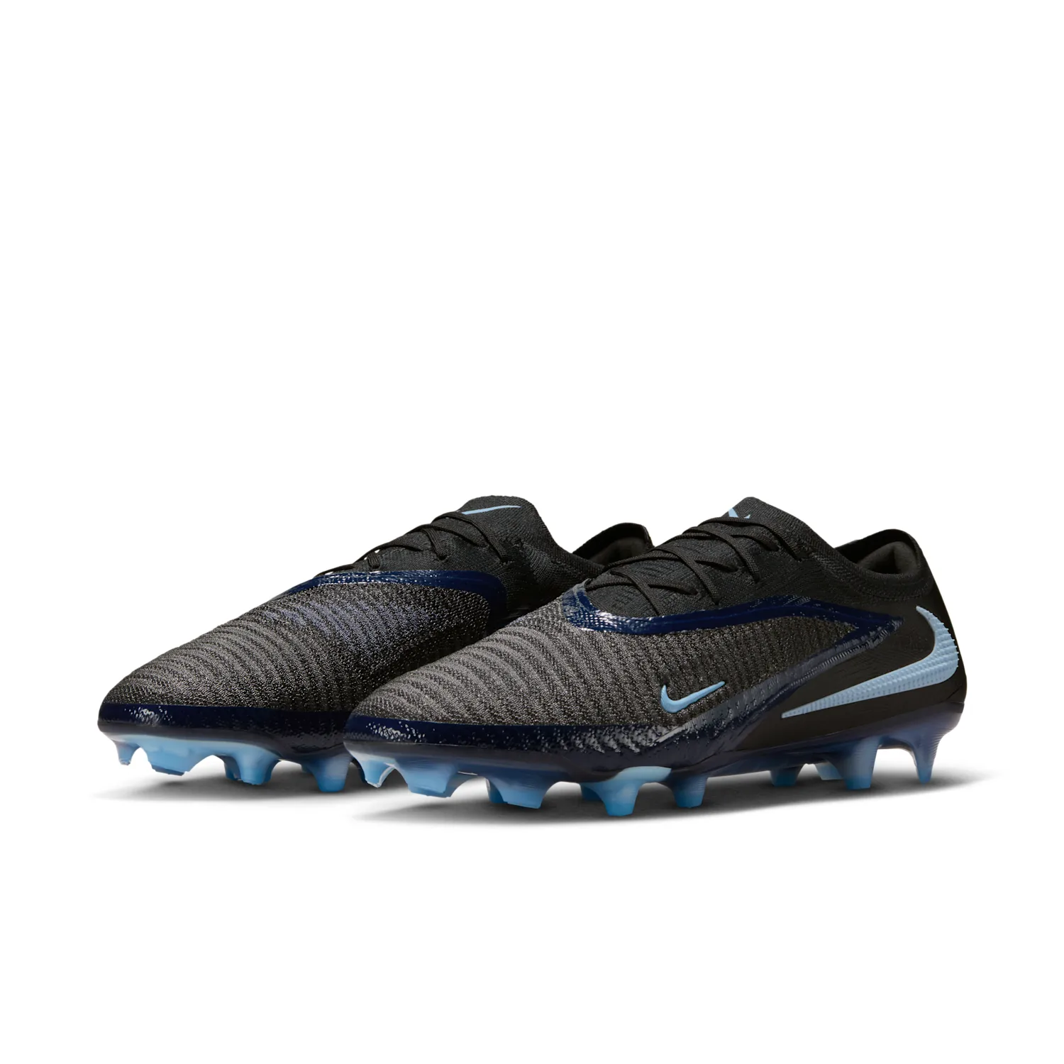 Nike Phantom 6 Low Elite image 5