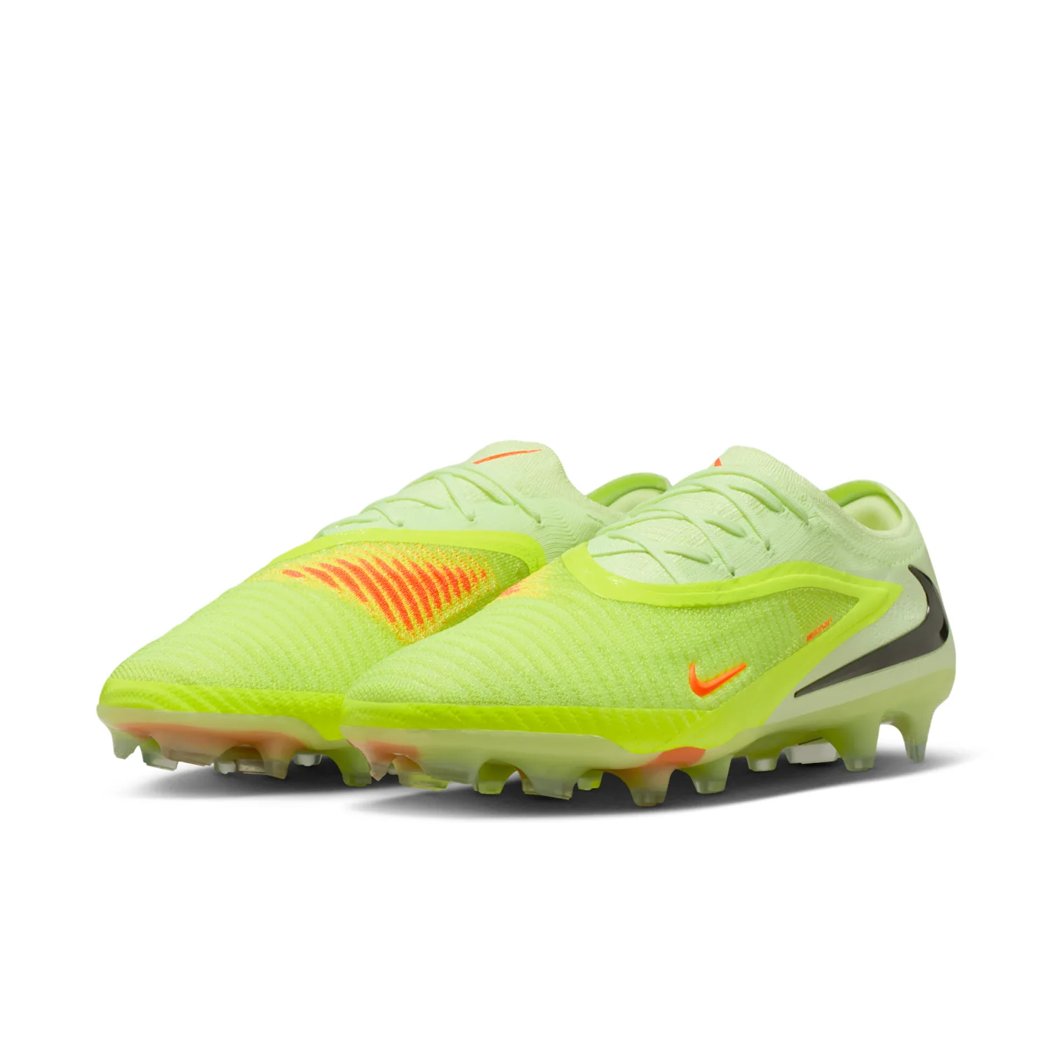 Nike Phantom 6 Low Elite image 5