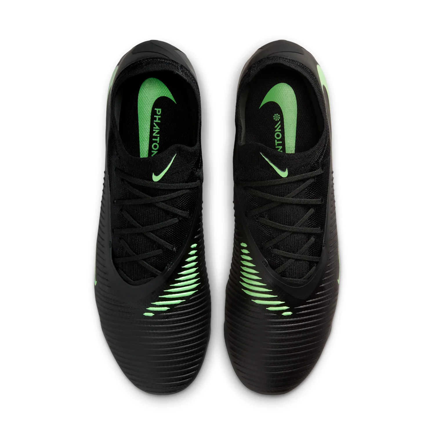 Nike Phantom 6 Low Pro image 4