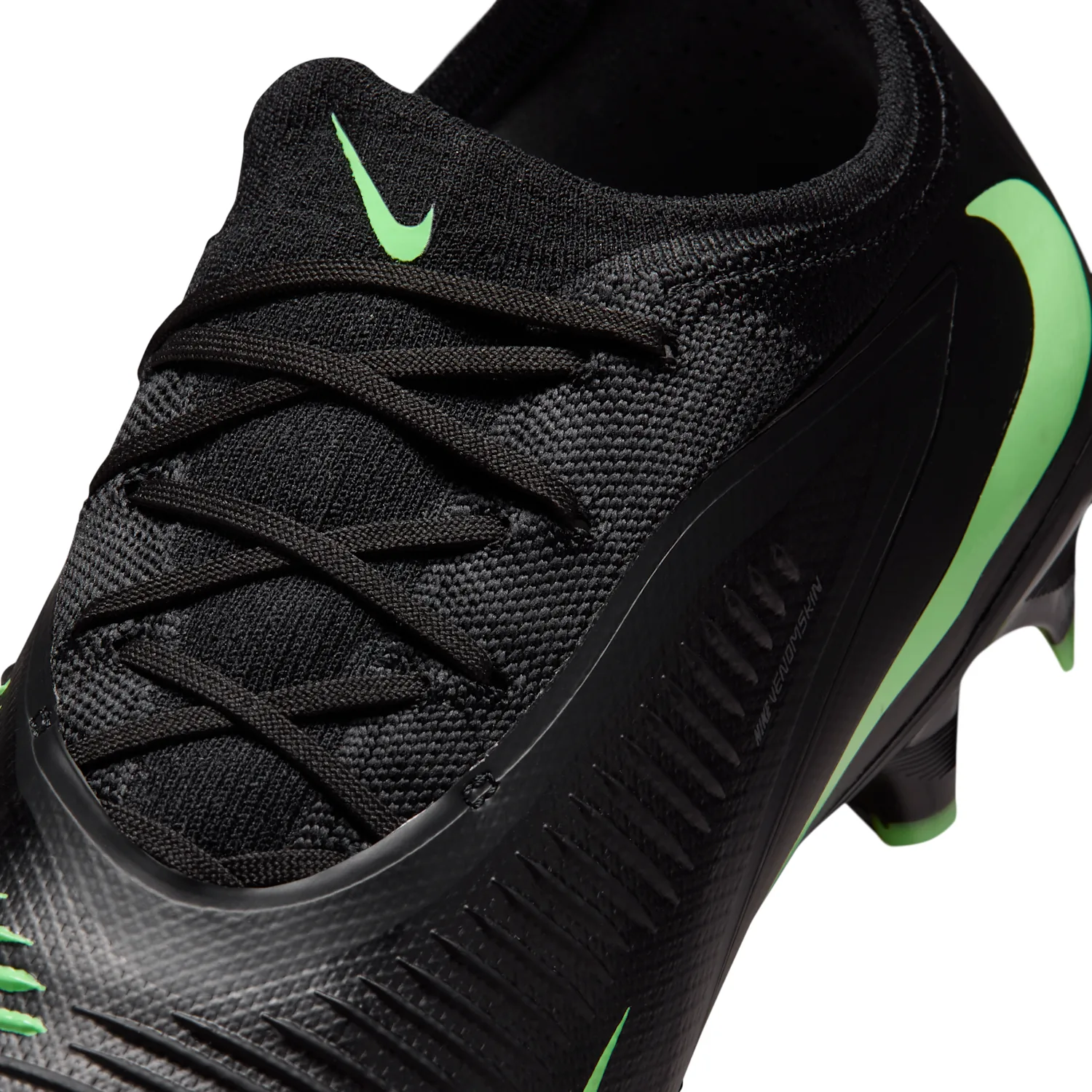 Nike Phantom 6 Low Pro image 8