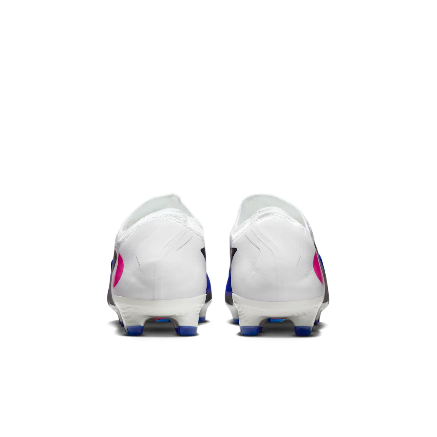 Nike Phantom 6 Low Pro image 6