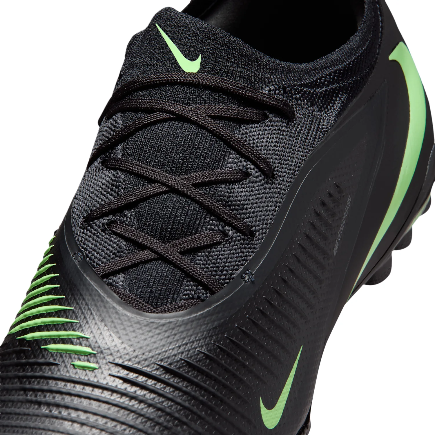 Nike Phantom 6 Low Pro image 7