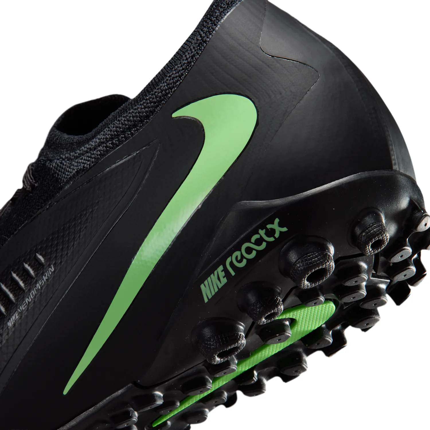 Nike Phantom 6 Low Pro image 8